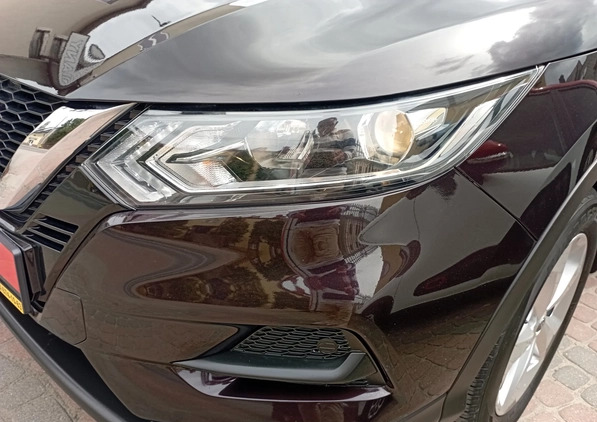 Nissan Qashqai cena 63900 przebieg: 55000, rok produkcji 2018 z Duszniki-Zdrój małe 277